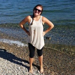 Meet your Posher, Amanda